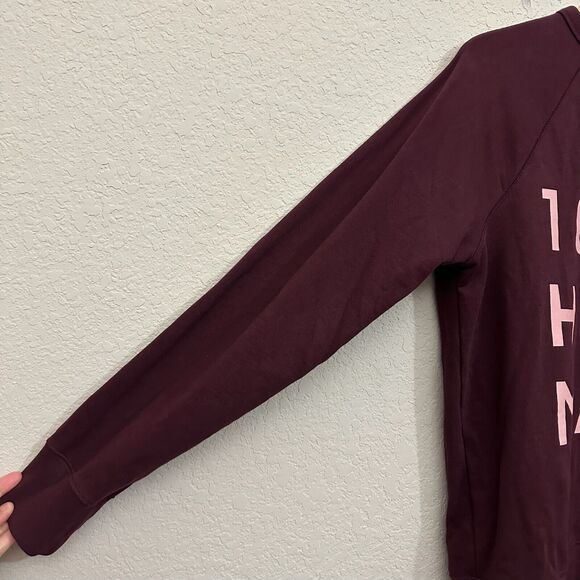 EVERLANE Typography Sweatshirt Womens Sz M Burgundy 100% Human Pullover Cotton - Picture 5 of 8